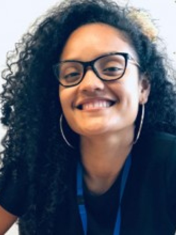 Photo d'Erika GALIBERT, Ancienne Alternante au Service Communication