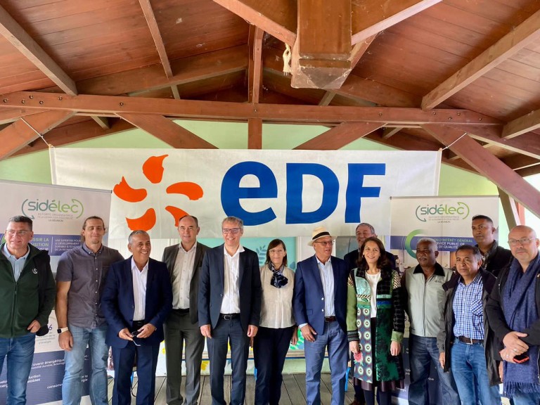 Inauguration des deux micro-réseaux à Mafate